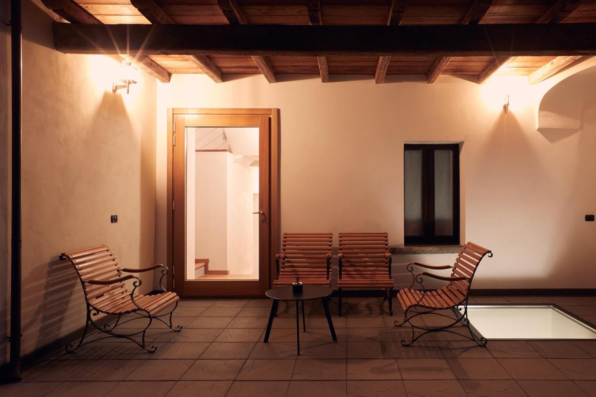 Le Corti Dei Sassi Bed & Breakfast Berbenno di Valtellina Exterior photo