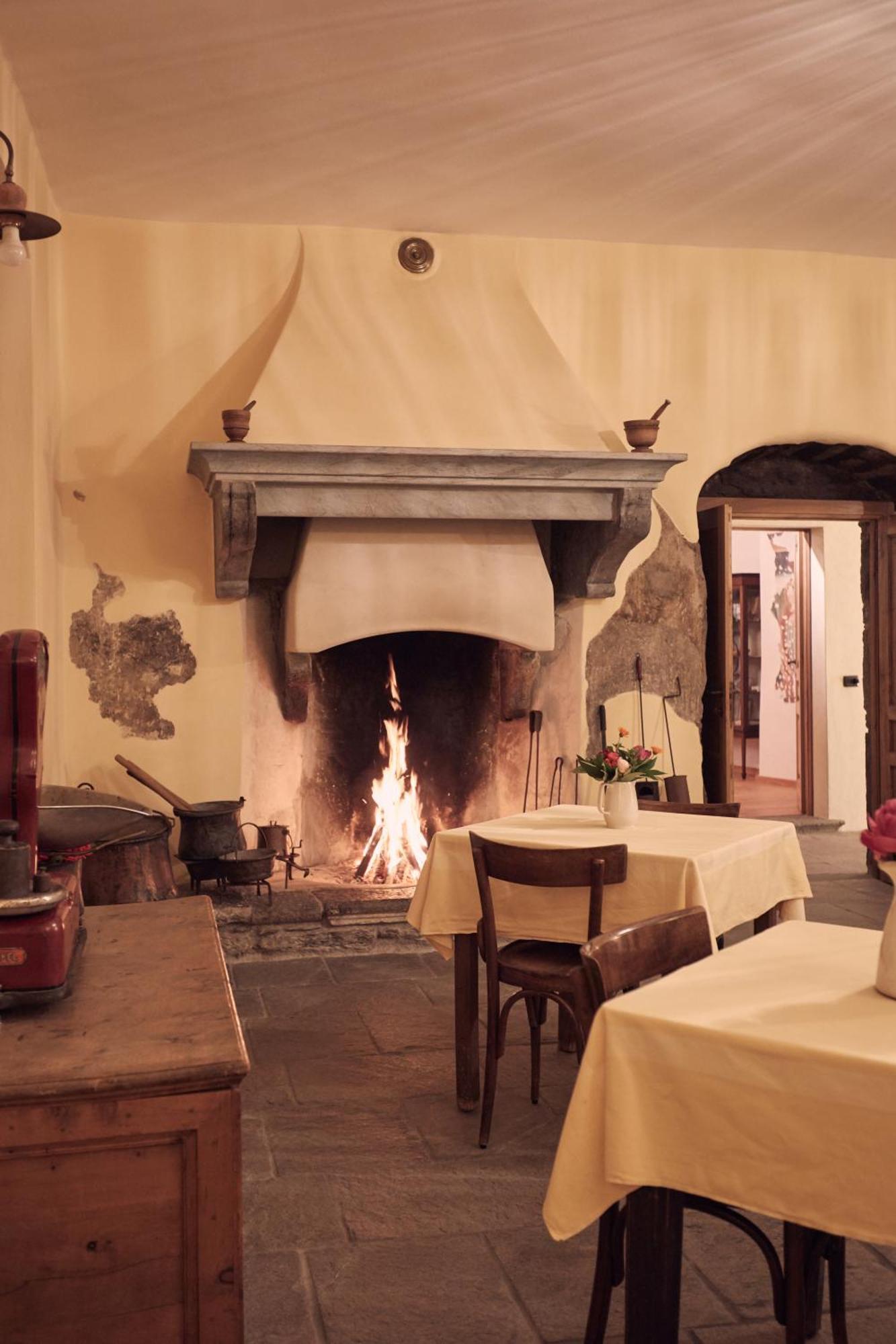 Le Corti Dei Sassi Bed & Breakfast Berbenno di Valtellina Exterior photo